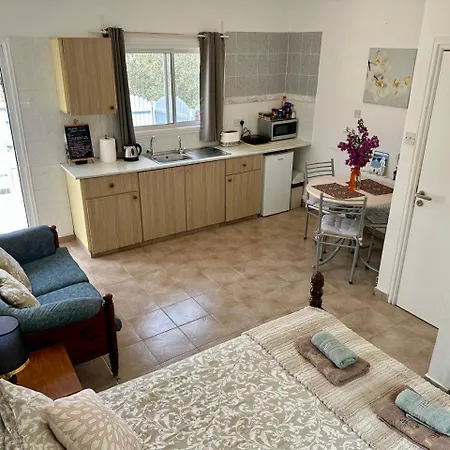 Διαμέρισμα Detached Cozy Παραλίμνι