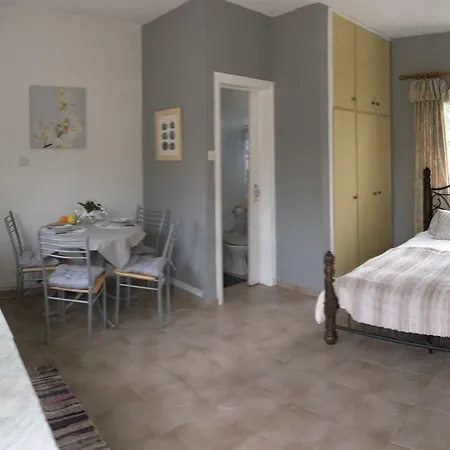 Small & Cozy Paralimni